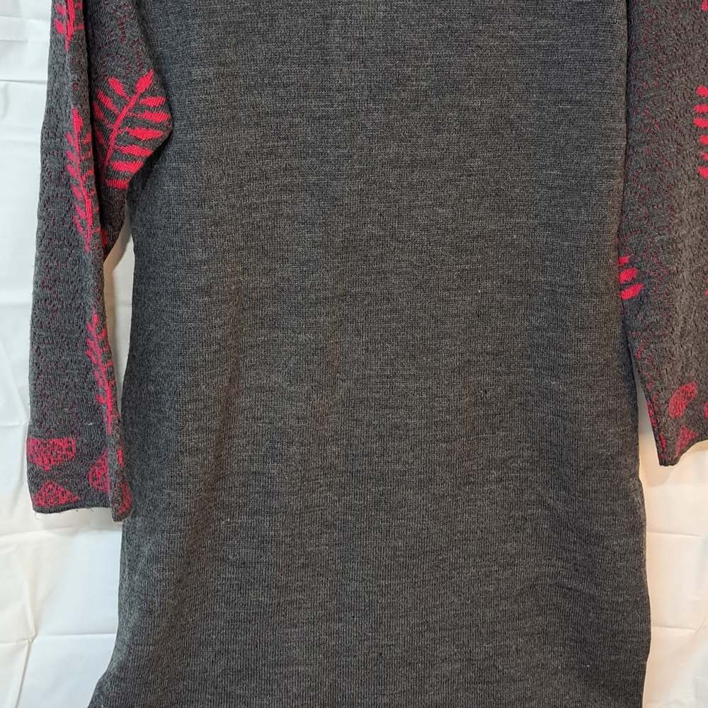 Red Maple Women's Sweater Dress Midi Length Jewel Button XXL Gray Leaves 3D - Picture 8 of 11